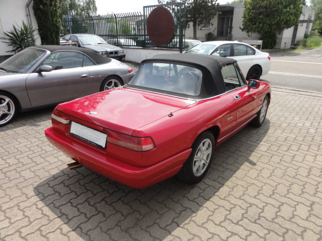 Automobile Genieser, Alfa Spider, Oldtimer, Liebhaberfahrzeug, Restauration, Bad Dürkheim, Vorderpfalz