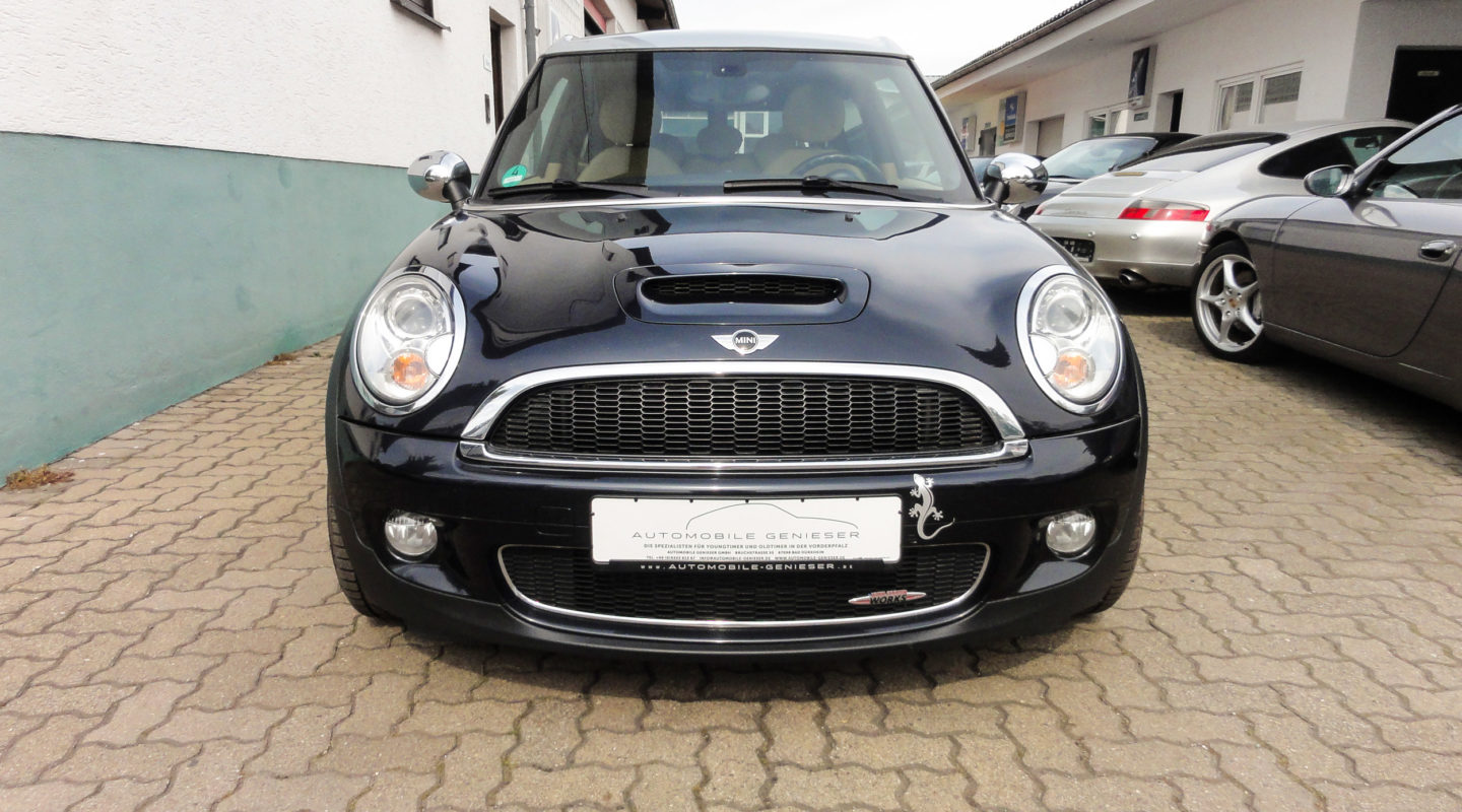 Automobile Genieser, Mini John Cooper Works, Restauration, Front, Umbau, Ausbau, Spezialisierung, KFZ Reperatur, Bad Dürkheim, Vorderpfalz