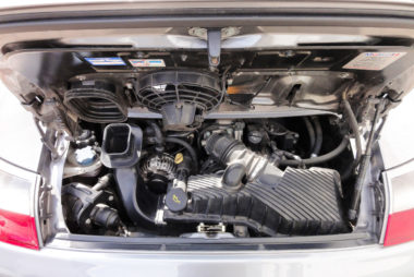 Automobile Genieser, Porsche 996 Carrera, Cabrio, Restauration, Motorraum, Motor, Sportwagen, Bad Dürkheim, Vorderpfalz